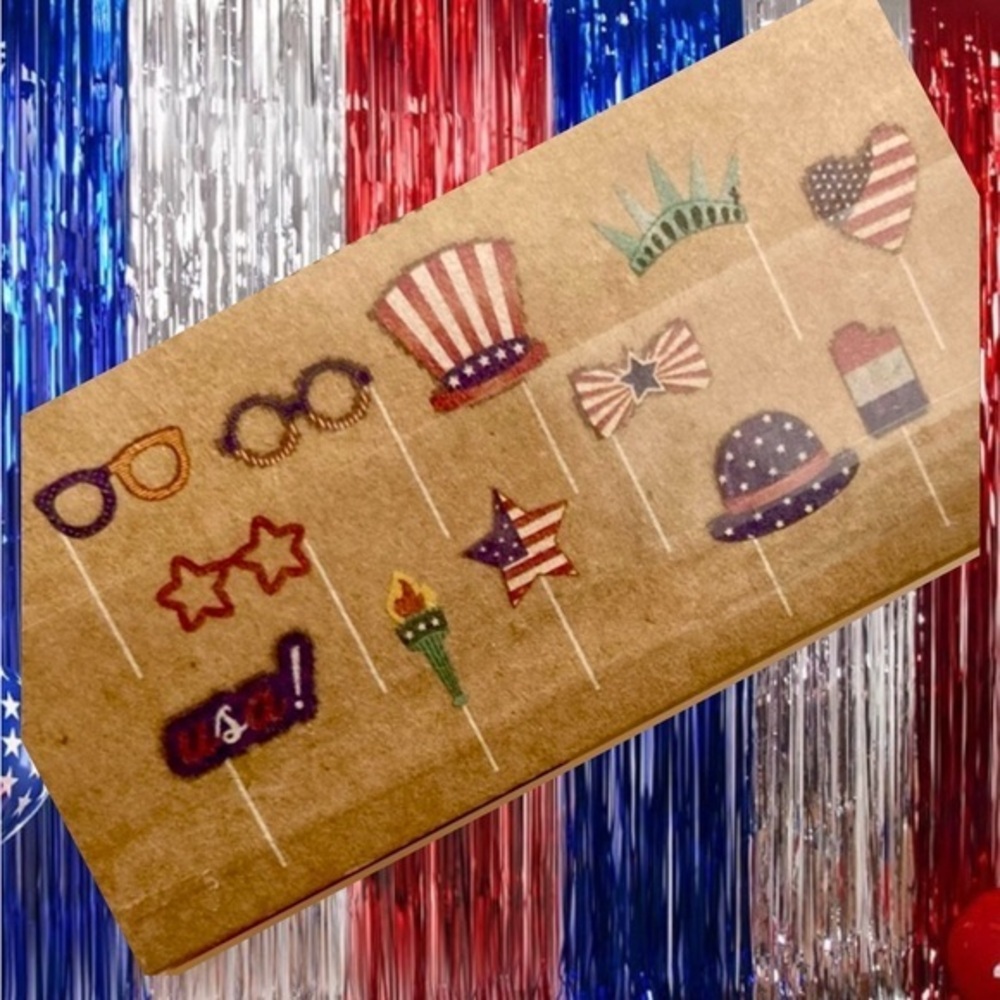 Photo Props- 12 pcs Patriotic July 4th